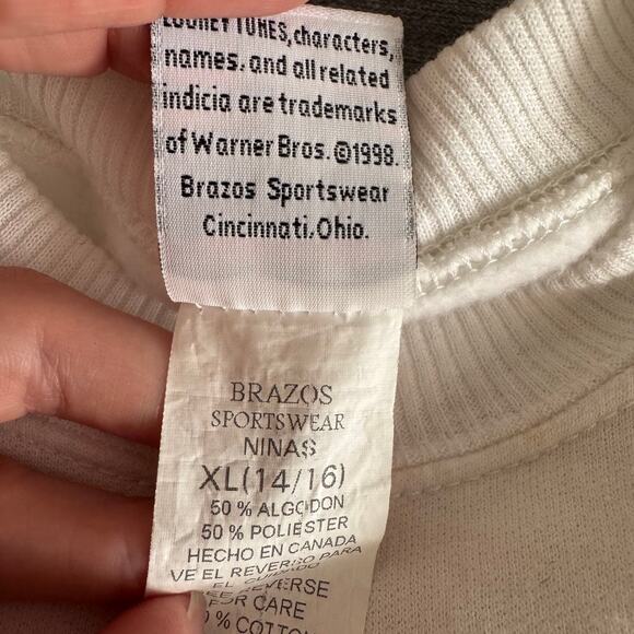 Looney Tunes Vintage Ice Cream Shop Graphic Sweatshirt Girls XL / Women's M - Picture 3 of 6